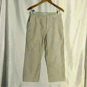 Columbia women’s tan Capri 100% cotton size 8